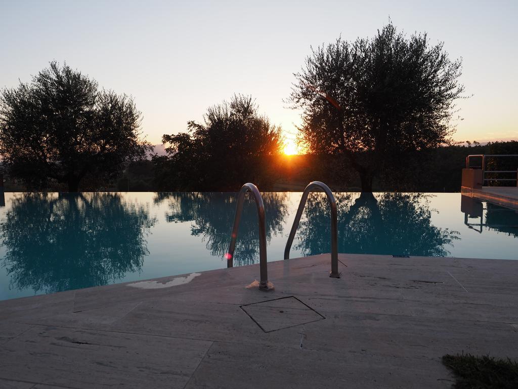 Agriturismo Le Due Querce Lazzeretto Eksteriør billede