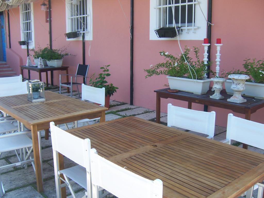 Agriturismo Le Due Querce Lazzeretto Eksteriør billede