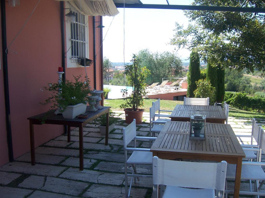 Agriturismo Le Due Querce Lazzeretto Eksteriør billede